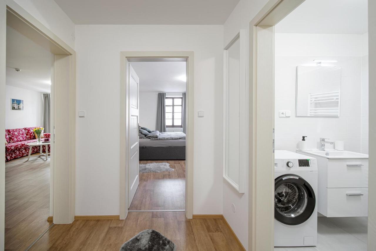 Apartmany Myslivna 오스트로브 외부 사진